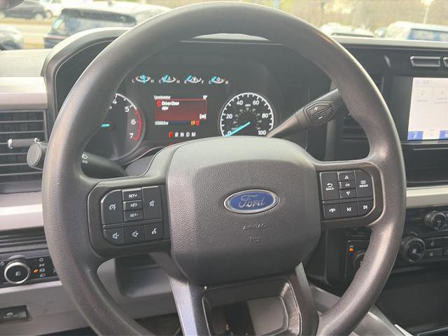 Certified 2023 Ford F250 XLT w/ Snow Plow Prep Package image 31