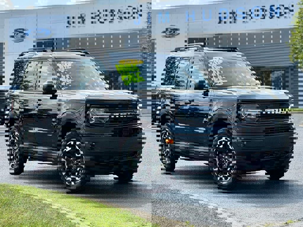 Certified 2023 Ford Bronco Sport Outer Banks image 2