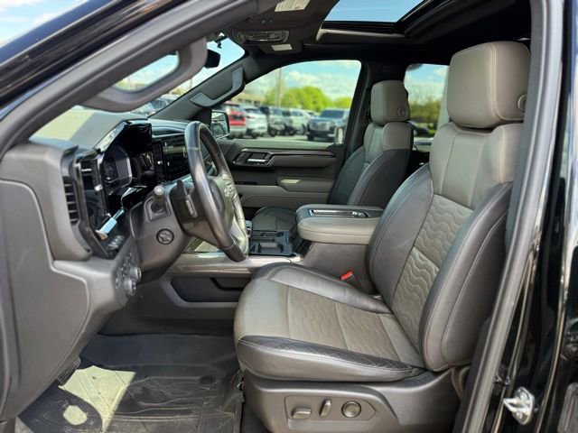Used 2022 Chevrolet Silverado 1500 ZR2 w/ Technology Package AWD/4WD image 15