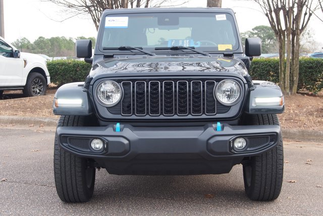Used 2024 Jeep Wrangler Sport w/ Convenience Group image 2