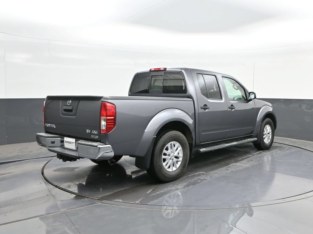 Used 2018 Nissan Frontier SV AWD/4WD image 10