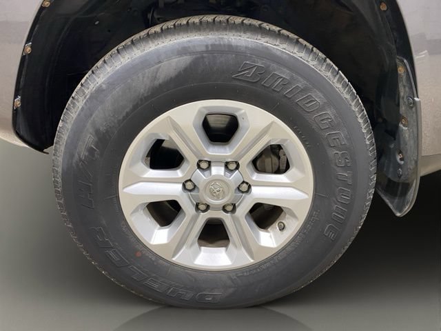 Used 2018 Toyota 4Runner SR5 Premium AWD/4WD image 25