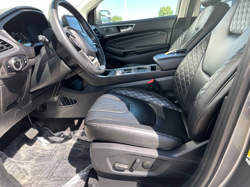 Certified 2024 Ford Edge Titanium AWD/4WD image 14