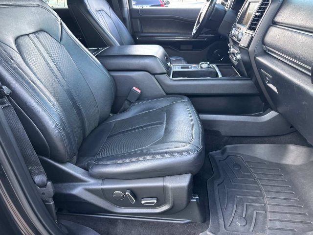 Certified 2019 Ford Expedition Max Limited w/ Equipment Group 301A RWD image 11