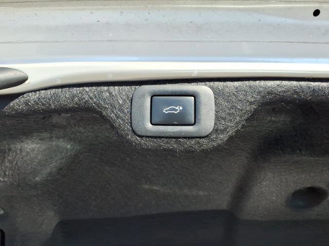 Used 2023 Lexus ES 350 w/ Premium Package image 19