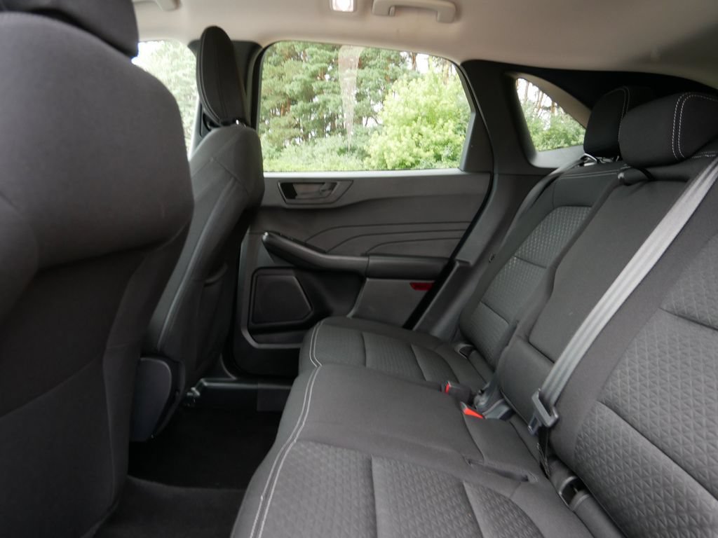 Certified 2025 Ford Escape Active w/ Cold Weather Package AWD/4WD image 14