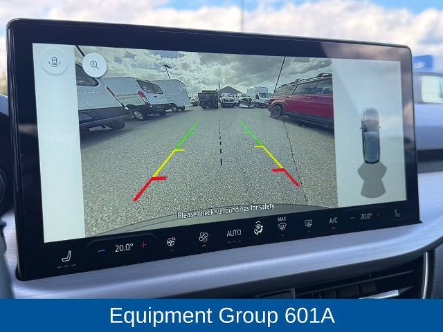 Certified 2025 Ford Escape Platinum AWD/4WD image 8