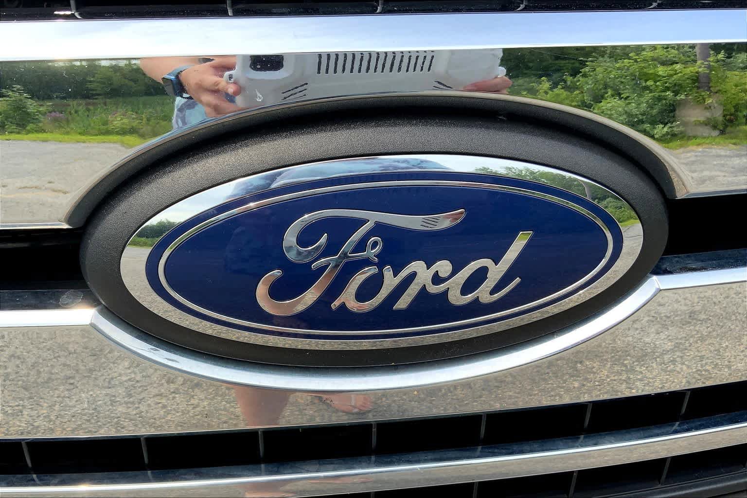 Certified 2018 Ford F150 XLT AWD/4WD image 32