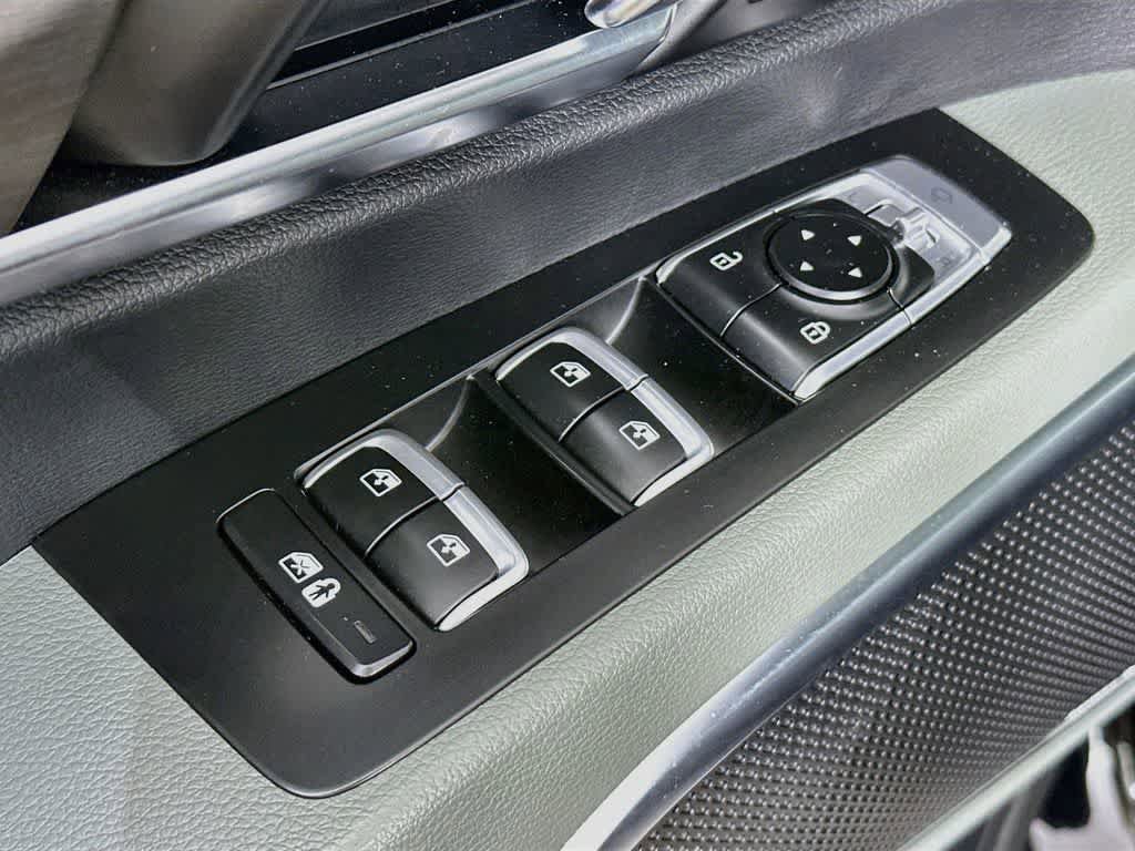 Used 2023 Kia Telluride SX X-Line AWD/4WD image 28