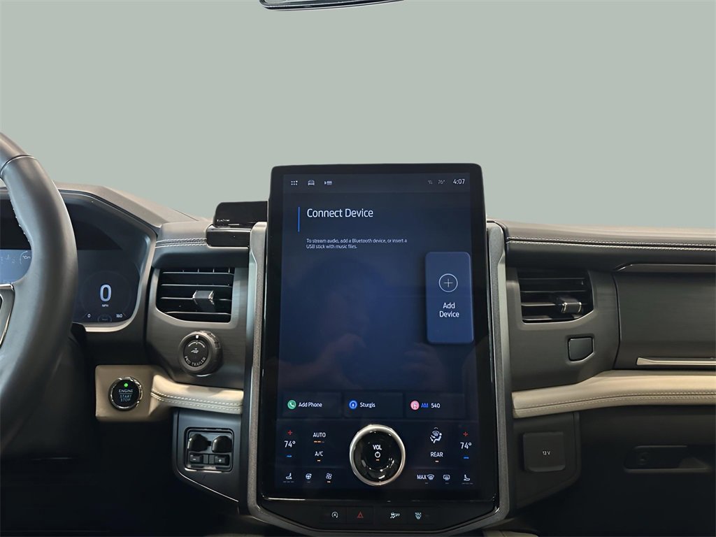 Certified 2024 Ford Expedition Max Platinum image 18