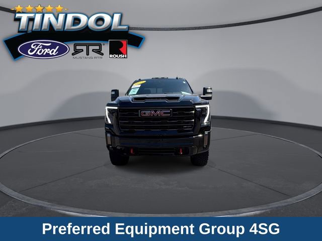 Used 2024 GMC Sierra 2500 AT4X AWD/4WD image 3