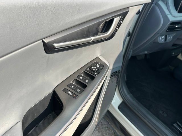 Used 2024 Kia EV6 Wind w/ Wind Technology Package AWD/4WD image 17