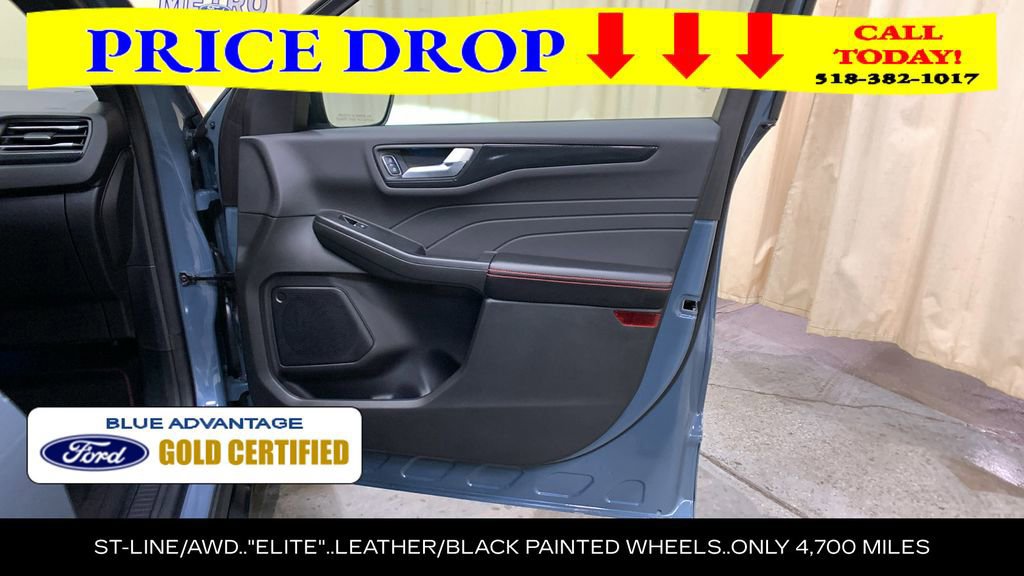 Certified 2023 Ford Escape ST-Line Elite AWD/4WD image 13