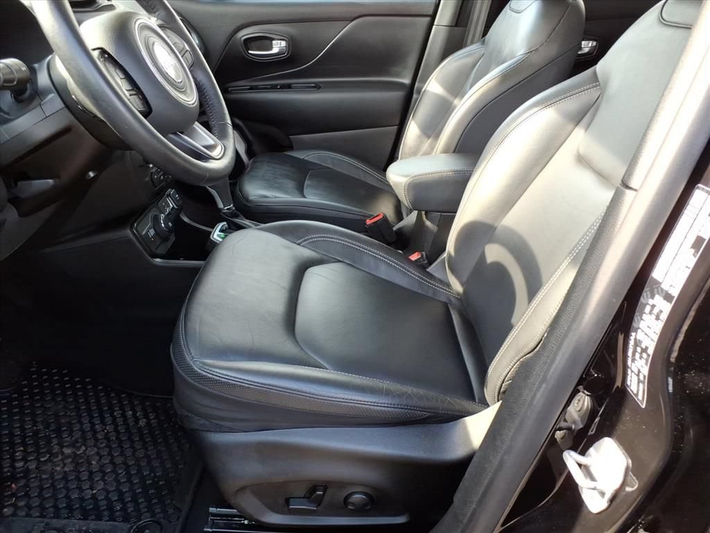 Used 2022 Jeep Renegade Limited w/ Sun, Sound & Wheels Group AWD/4WD image 13