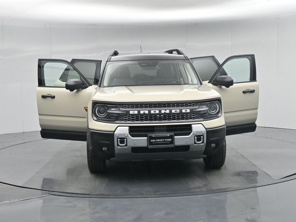 Certified 2025 Ford Bronco Sport Badlands image 54