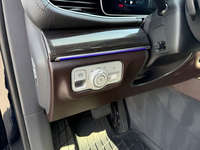 Used 2020 Mercedes-Benz GLS 450 BASE 4MATIC image 18