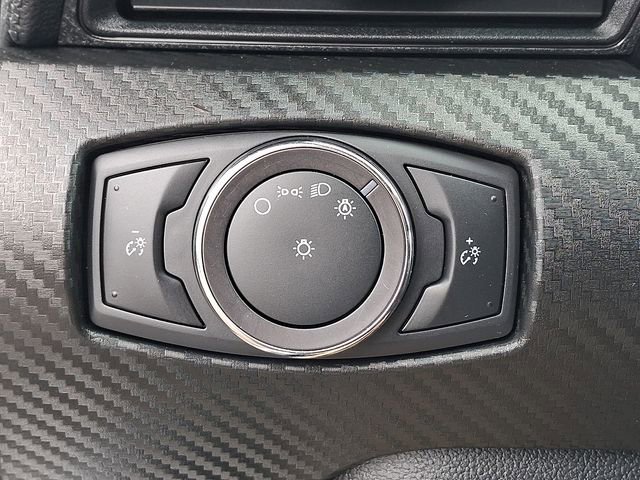Certified 2019 Ford Mustang Coupe RWD image 25