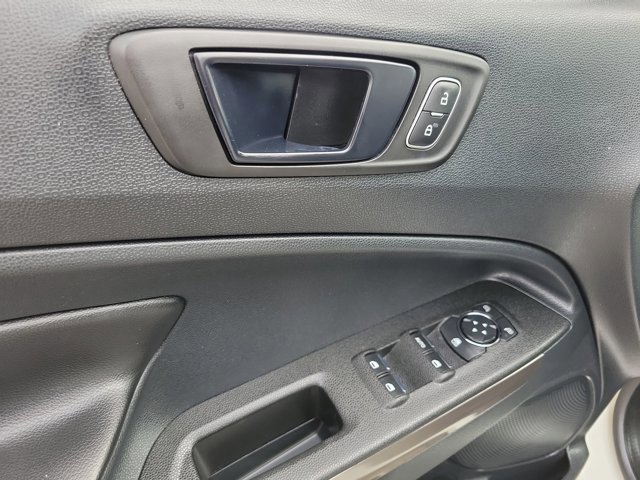Certified 2019 Ford EcoSport SES image 23