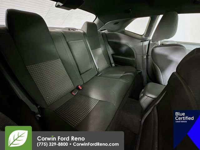 Used 2019 Dodge Challenger R/T image 31