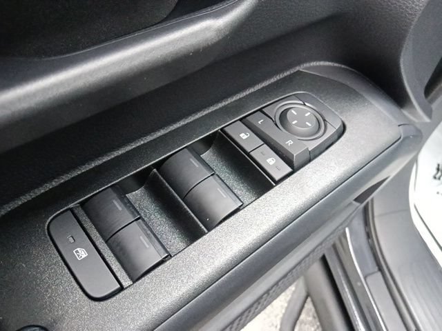 Used 2026 Toyota 4Runner SR5 RWD image 12
