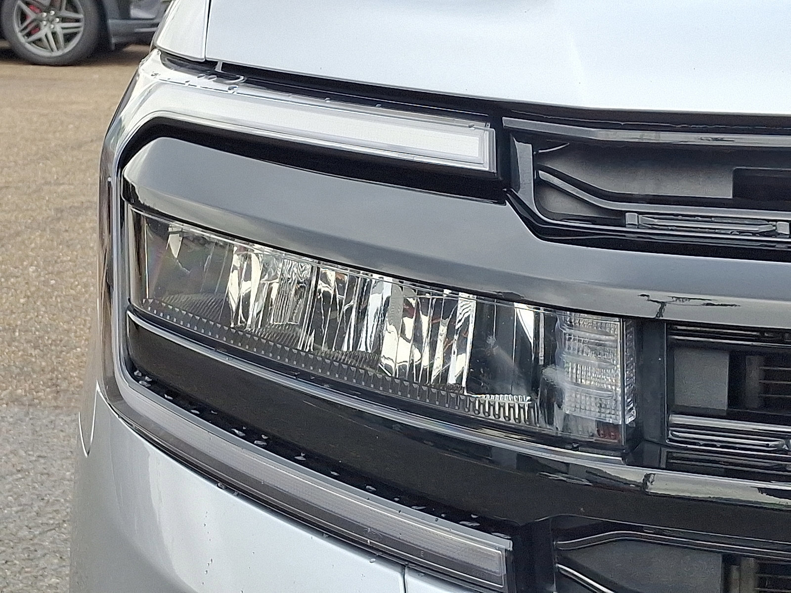 Certified 2022 Ford Expedition Limited image 9