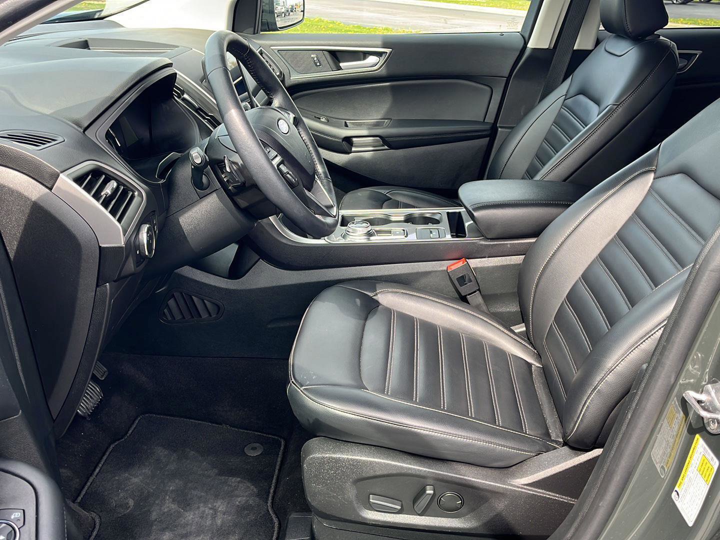 Certified 2024 Ford Edge SEL w/ Convenience Package image 10