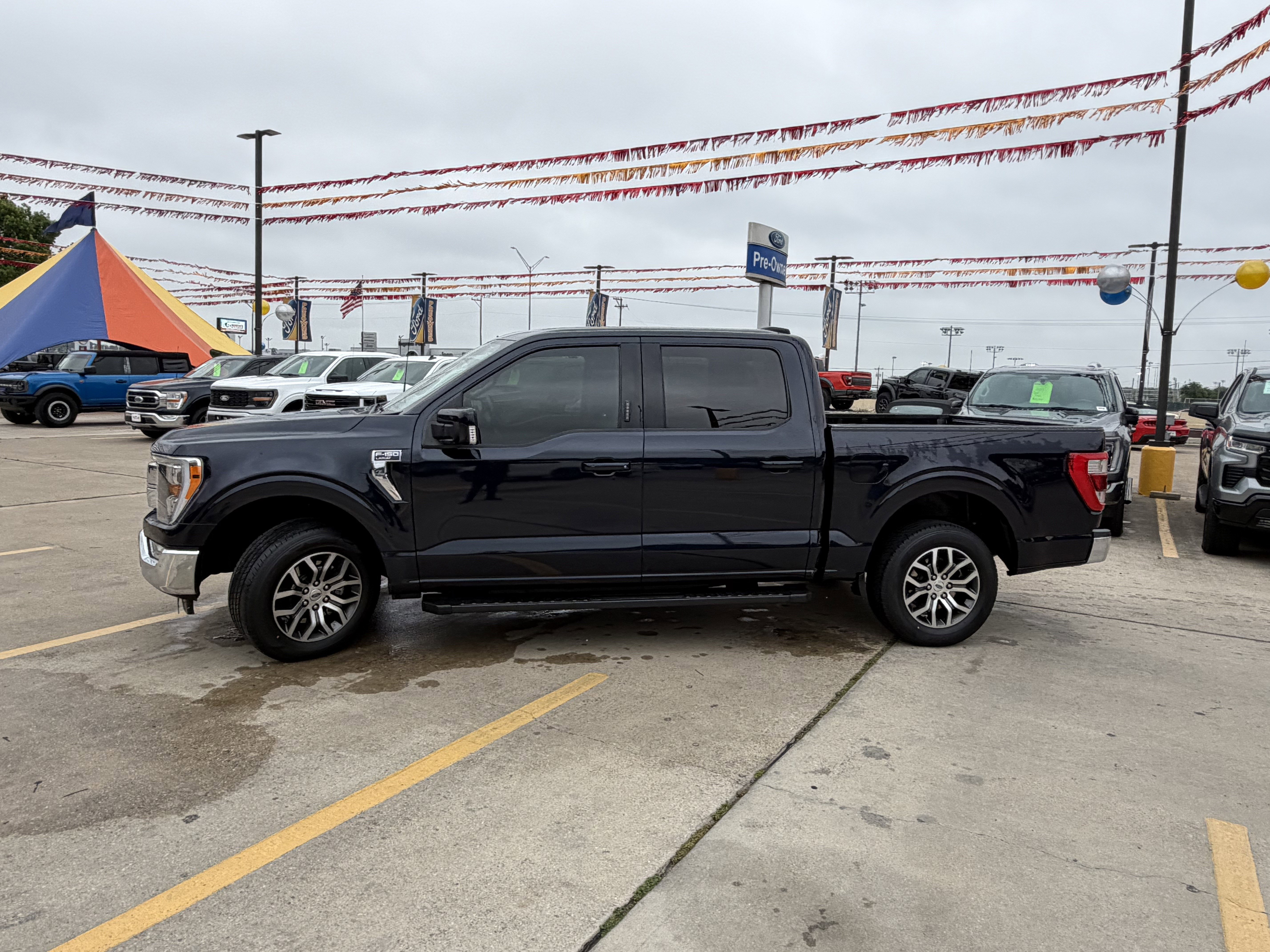 Certified 2022 Ford F150 Lariat RWD image 11
