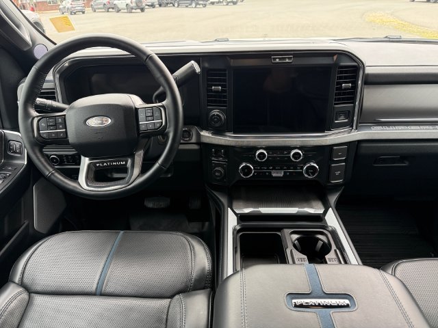 Certified 2025 Ford F450 Platinum w/ FX4 Off-Road Package AWD/4WD image 15