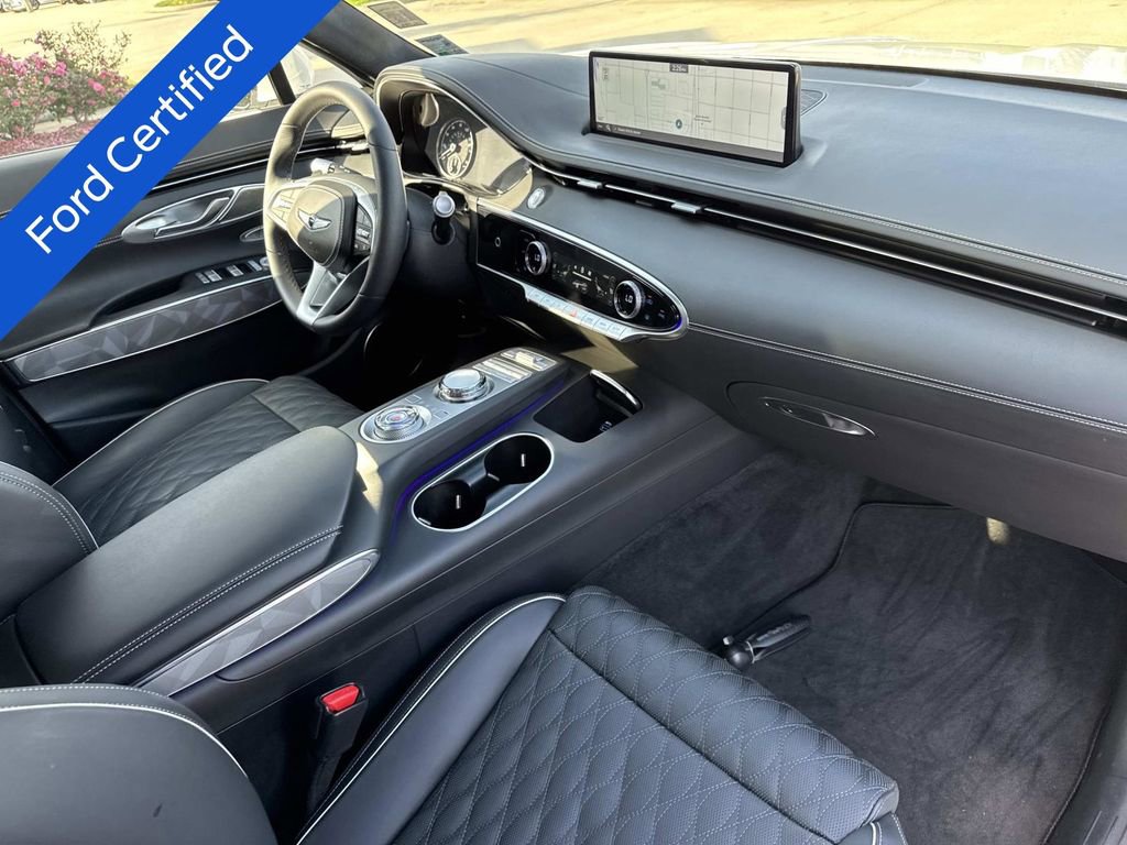 Used 2025 Genesis GV70 3.5T Sport w/ Sport Advanced Package image 14