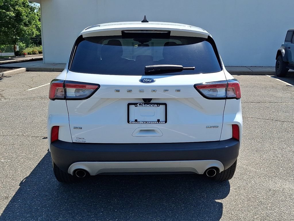 Certified 2022 Ford Escape SE w/ Convenience Package AWD/4WD image 8
