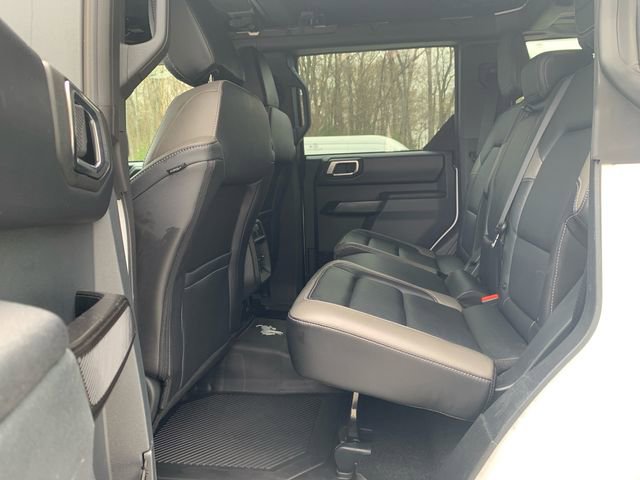 Certified 2025 Ford Bronco Outer Banks AWD/4WD image 18