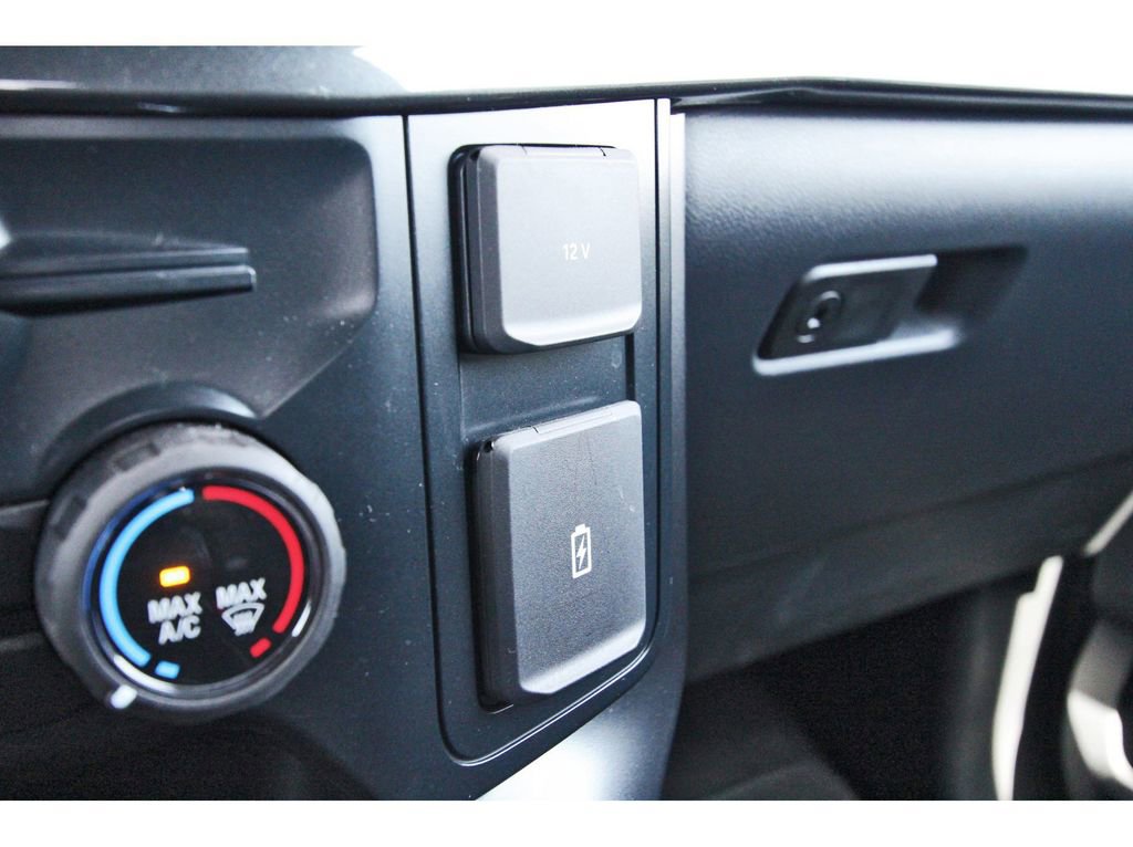 Certified 2025 Ford F150 STX w/ Equipment Group 200A RWD image 28