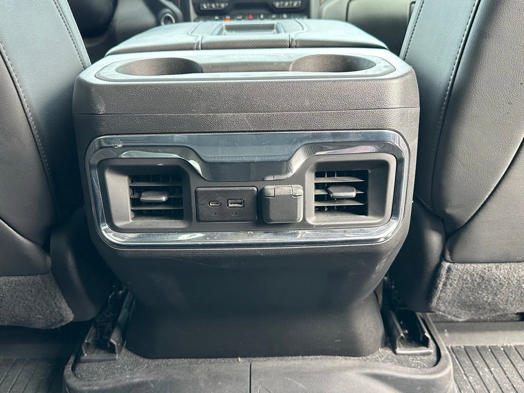 Used 2022 Chevrolet Silverado 1500 High Country w/ Technology Package image 21