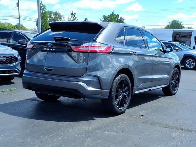 Certified 2023 Ford Edge ST-Line AWD/4WD image 4