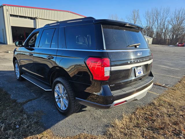 Certified 2023 Ford Expedition XLT image 7