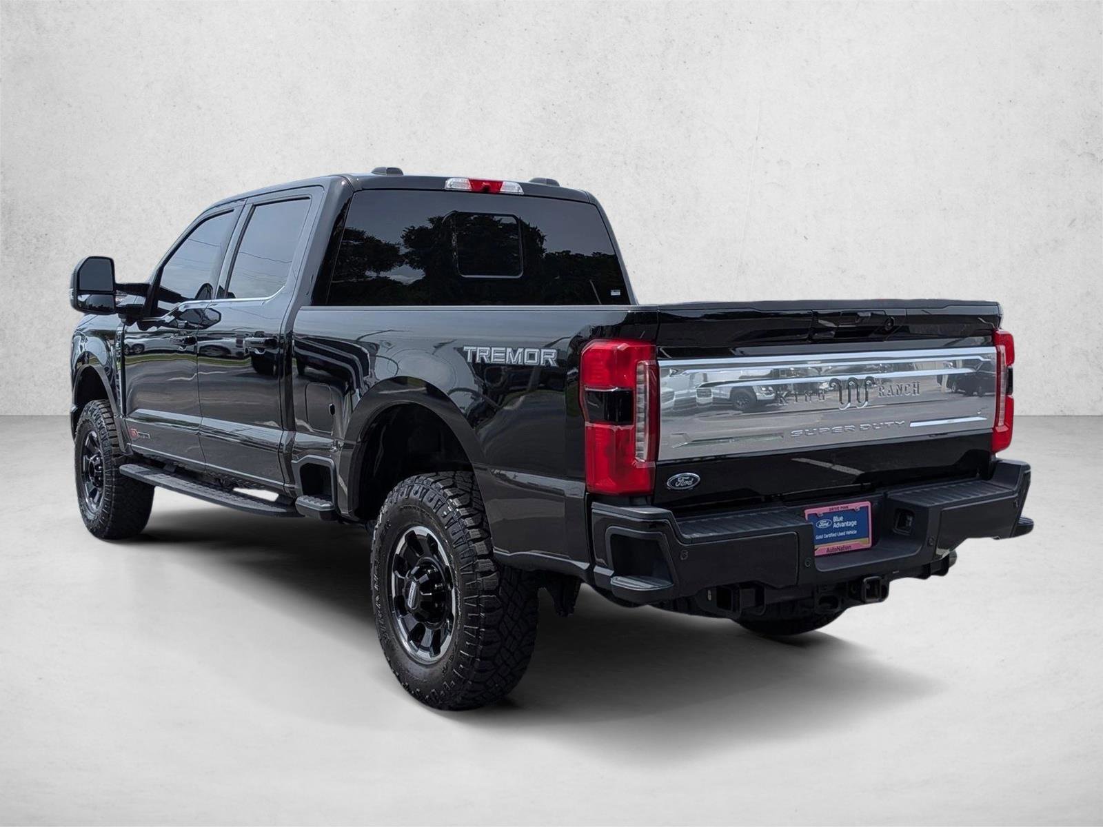 Certified 2025 Ford F350 King Ranch w/ Tremor Off-Road Package AWD/4WD image 8