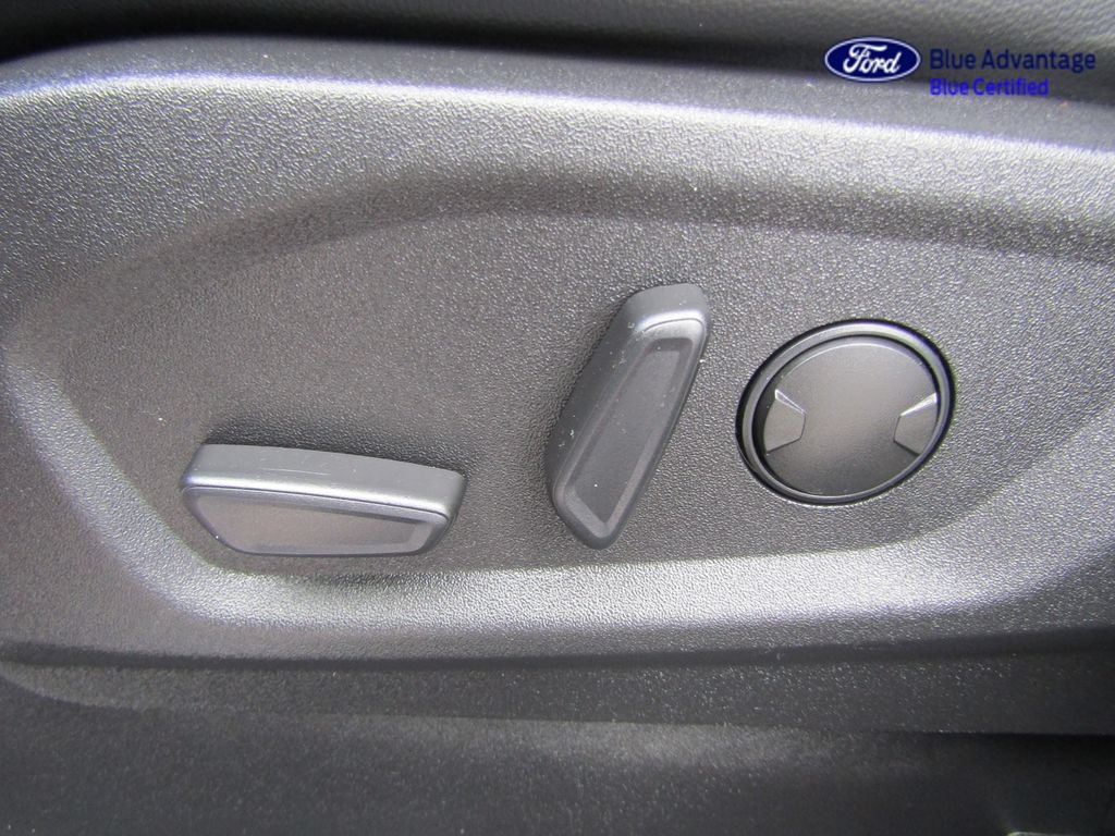 Certified 2024 Ford Edge ST-Line AWD/4WD image 28