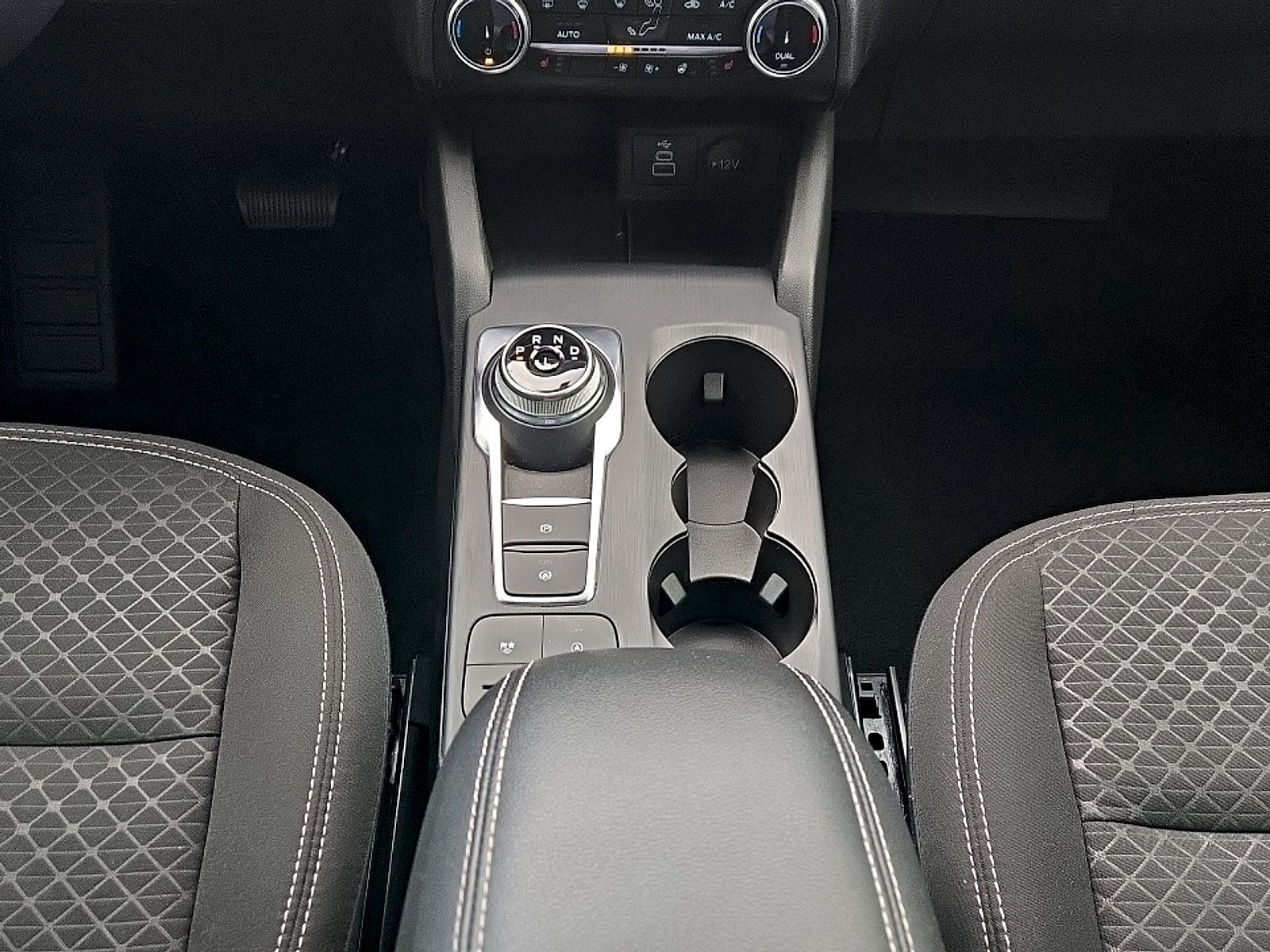 Certified 2024 Ford Escape Active AWD/4WD image 20