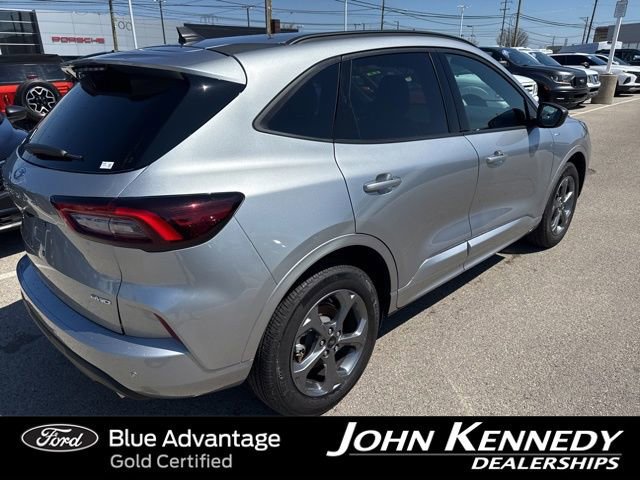 Certified 2024 Ford Escape ST-Line w/ Tech Pack #1 image 5