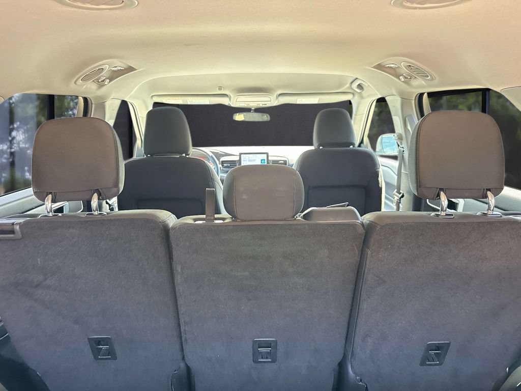 Certified 2023 Ford Explorer XLT RWD image 12