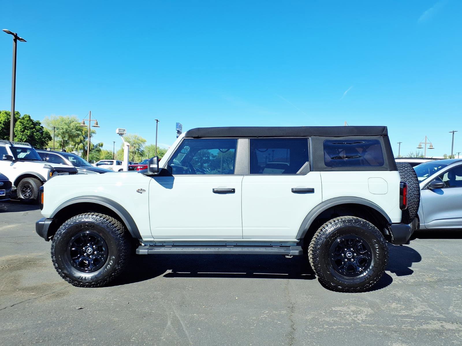 Certified 2023 Ford Bronco Wildtrak image 6