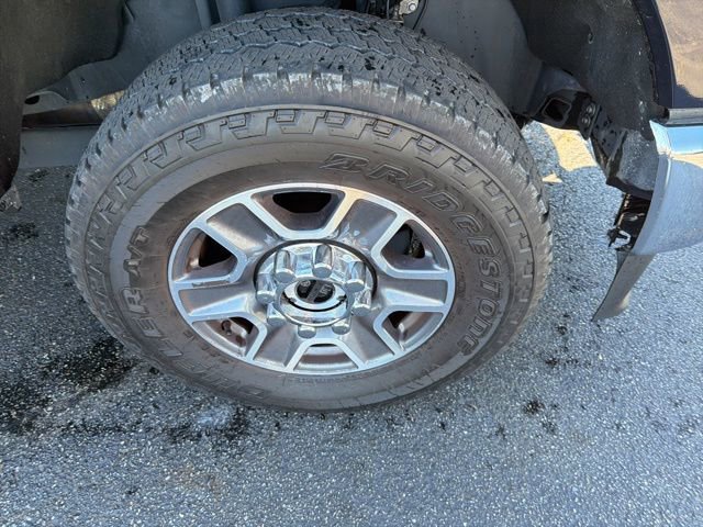 Certified 2024 Ford F250 Lariat w/ FX4 Off-Road Package image 7