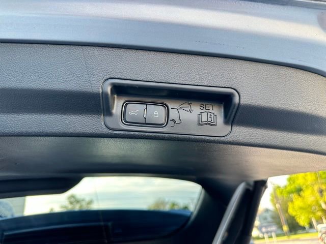 Certified 2021 Ford Explorer XLT w/ Equipment Group 202A AWD/4WD image 20