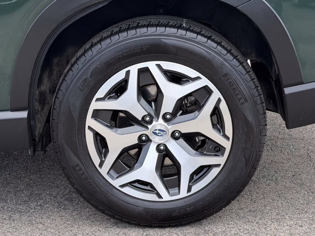 Used 2024 Subaru Forester Premium AWD/4WD image 12