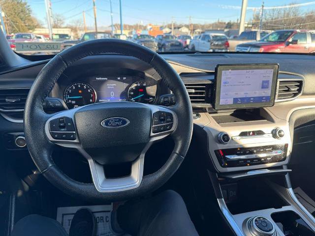 Certified 2023 Ford Explorer XLT w/ Equipment Group 202A image 26