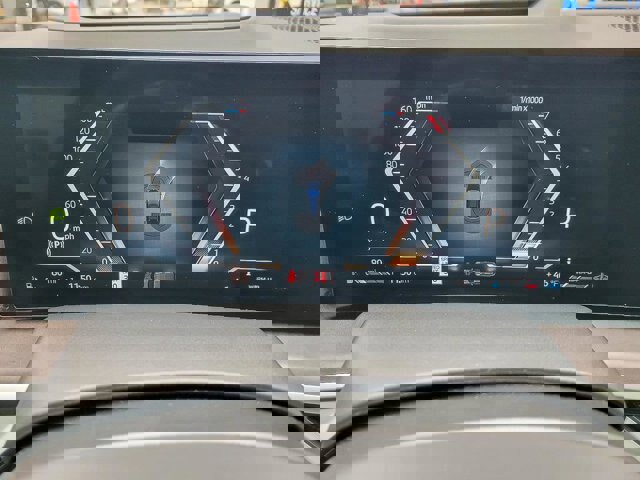 Used 2023 BMW X7 xDrive40i w/ Executive Package image 20