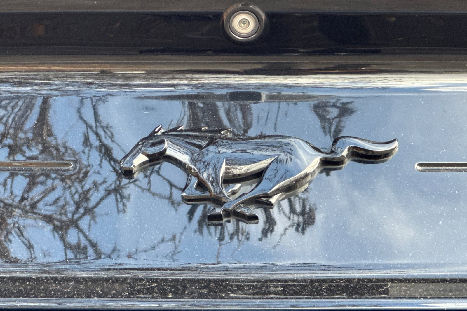 Certified 2019 Ford Mustang Coupe w/ Equipment Group 101A image 27