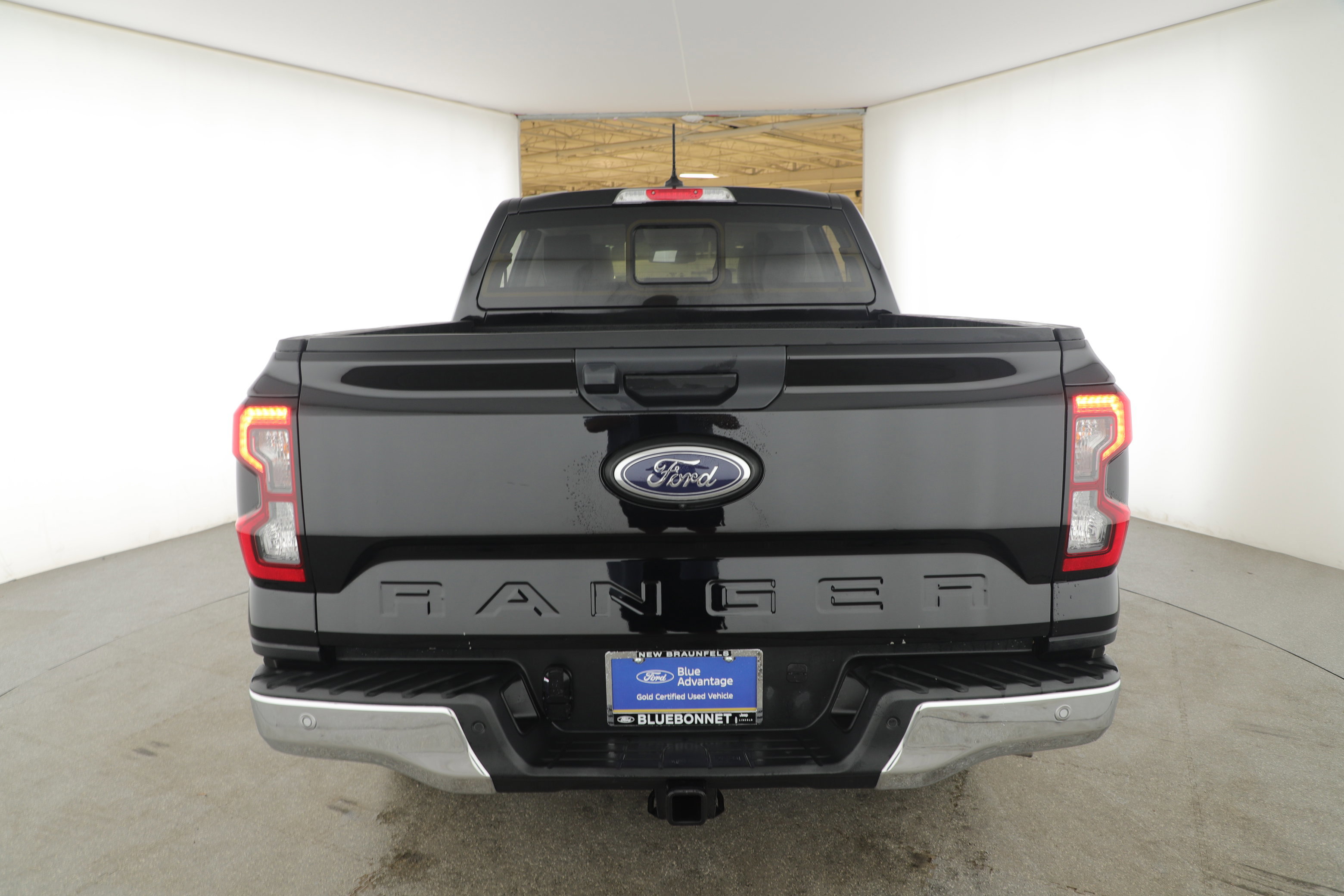 Certified 2024 Ford Ranger Lariat w/ Advanced Towing Package image 2