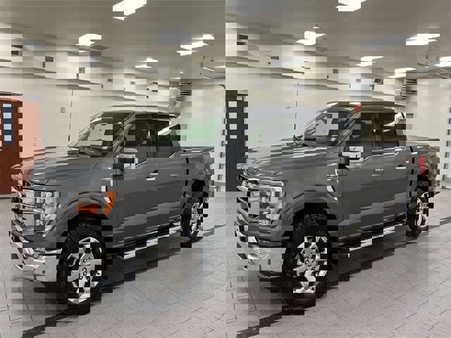 Certified 2023 Ford F150 Lariat w/ FX4 Off-Road Package image 3
