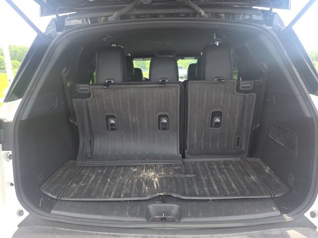Used 2024 Nissan Pathfinder Rock Creek AWD/4WD image 11
